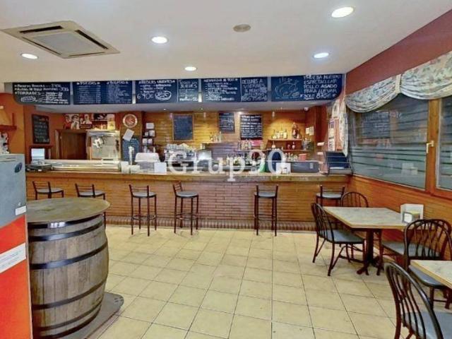 Local comercial en Alquiler en La Bordeta
