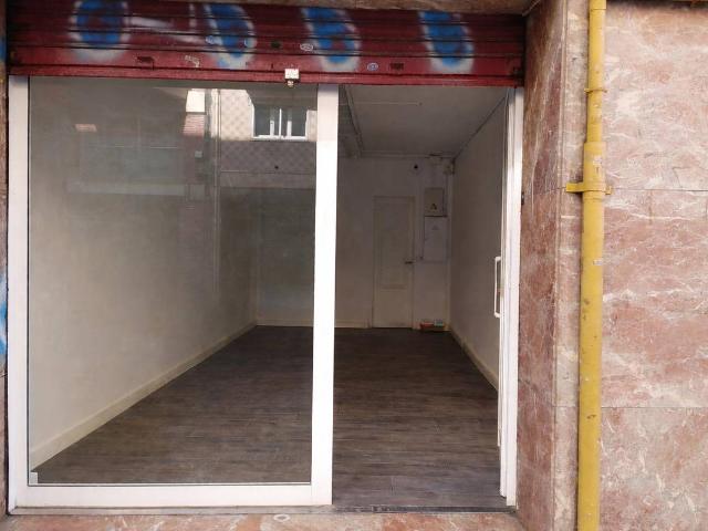Local comercial en Alquiler en La Bordeta