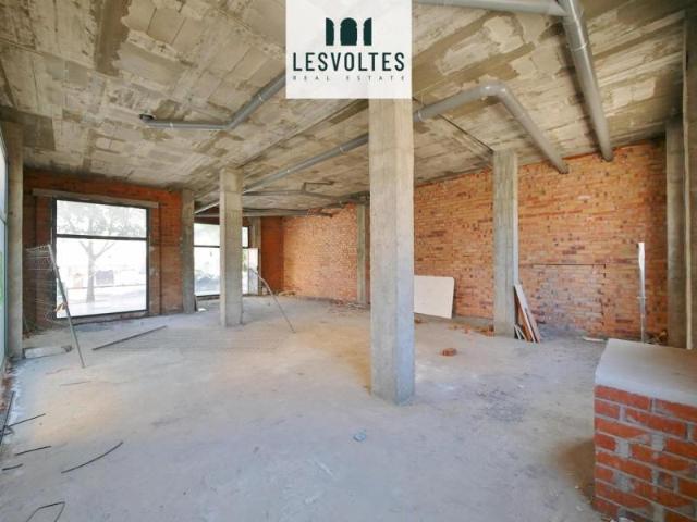 Local comercial en alquiler en La Bisbal d'Empordà, Avinguda Josep Irla, 17100