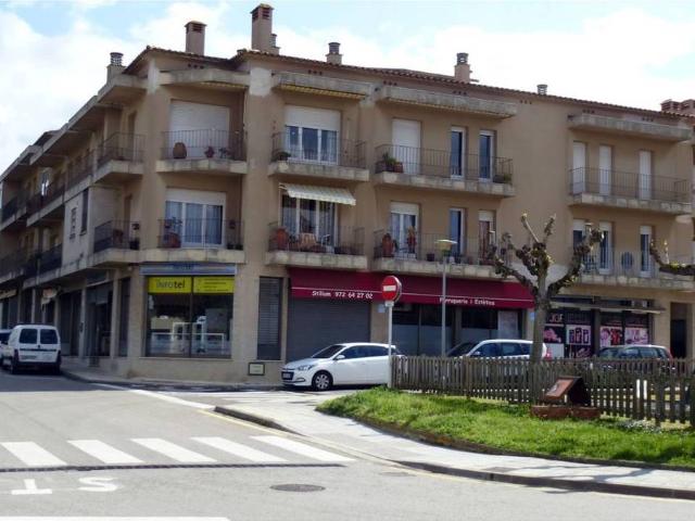 Local comercial en Alquiler en La Bisbal d'Empordà