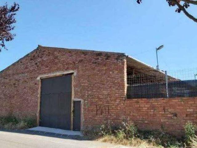 Local comercial en Alquiler en La Bisbal d'Empordà