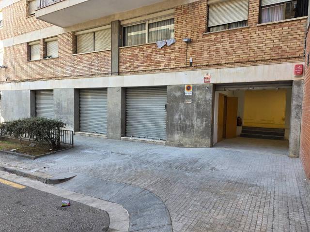 Local comercial en Alquiler en La Guineueta