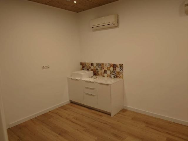 Local comercial en Alquiler en La Devesa