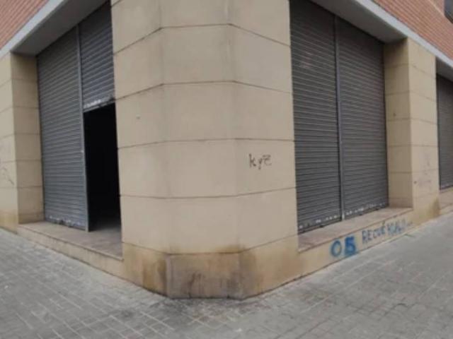 Local comercial en Alquiler en La Llagosta