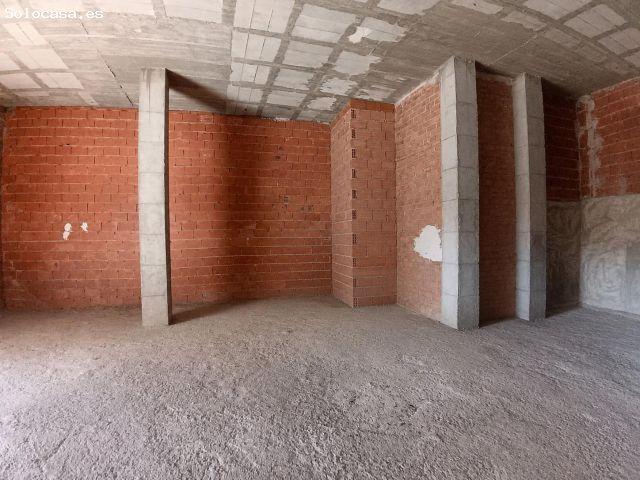Local comercial en alquiler en la mejor ubicación de Lorquí