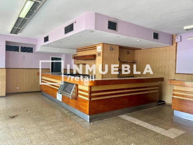 Local comercial en Alquiler en La Nova Esquerra de l'Eixample
