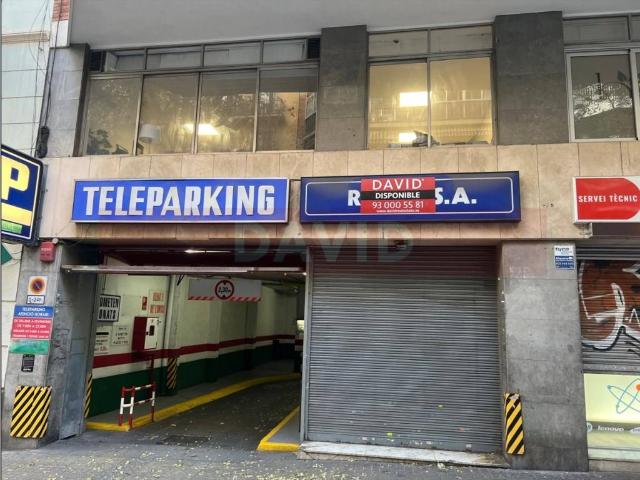 Local comercial en Alquiler en La Nova Esquerra de l'Eixample