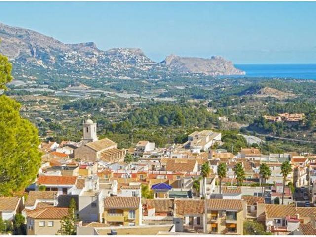Local comercial en Alquiler en la Nucia, Alicante