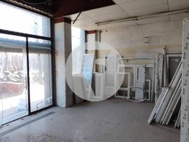 Local comercial en Alquiler en La Sagrera
