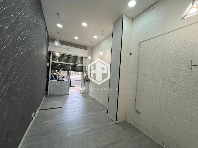 Local comercial en Alquiler en La Sagrera