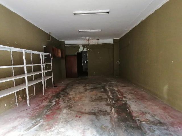 Local comercial en Alquiler en La Salut