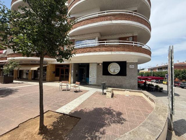 Local comercial en Alquiler en La Roca del Vallès