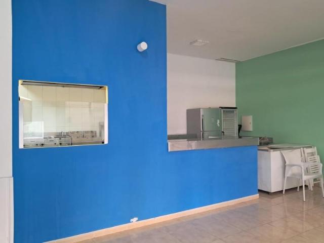 Local comercial en alquiler en La Rinconada, Andalucia