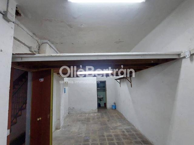 Local comercial en Alquiler en La Torrassa