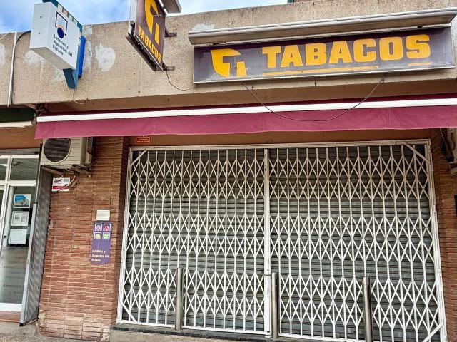 Local comercial en Alquiler en La Vall d'Hebron