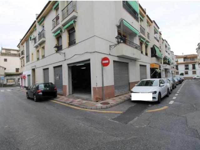 Local Comercial en alquiler en La Zubia