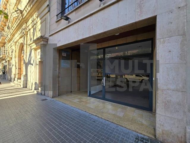 Local comercial en Alquiler en L'Antiga Esquerra de l'Eixample