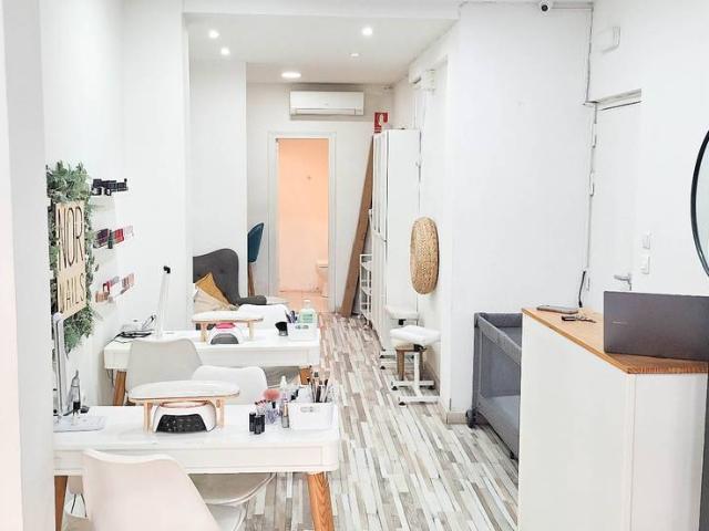 Local comercial en Alquiler en L'Antiga Esquerra de l'Eixample