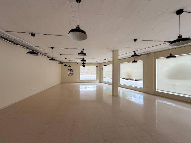 Local comercial en Alquiler en Levantina Montgavina Quintmar