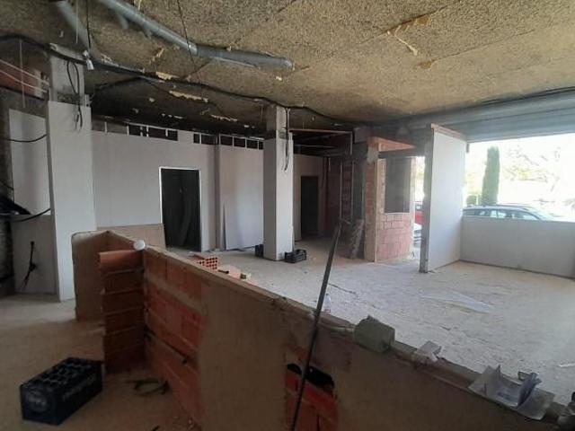 Local comercial en alquiler en L'Eliana