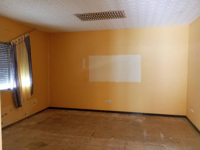 Local comercial en Alquiler en Les Arenes La Grípia Can Montllor