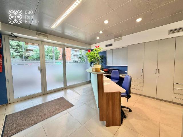 Local comercial en Alquiler en Les Tres Torres