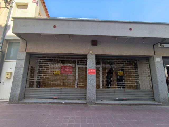 Local comercial en Alquiler en L'Estartit Poble