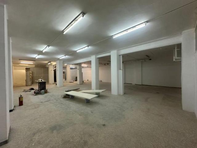 Local comercial en alquiler en L'Hospitalet de Llobregat, Florida