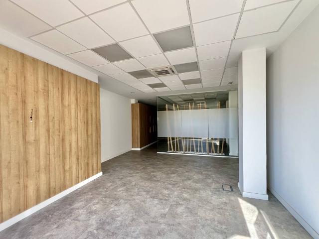 Local comercial en Alquiler en Llevant