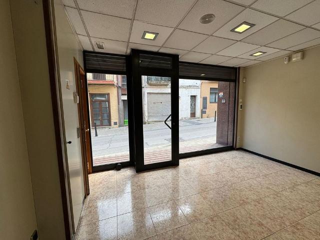 Local comercial en alquiler en Llinars del Valles, de 94 m² por 780