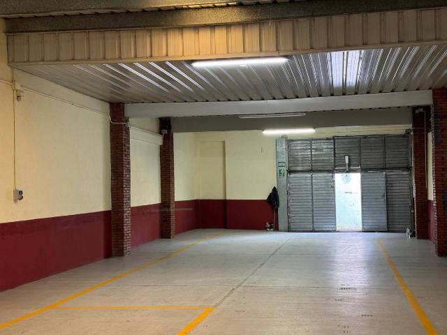Local comercial en Alquiler en Llinars del Vallès
