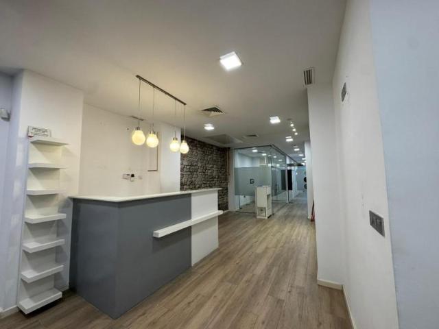 Local comercial en alquiler en Llíria, Centro