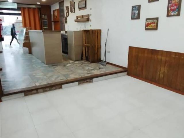 Local comercial en Alquiler en Moià