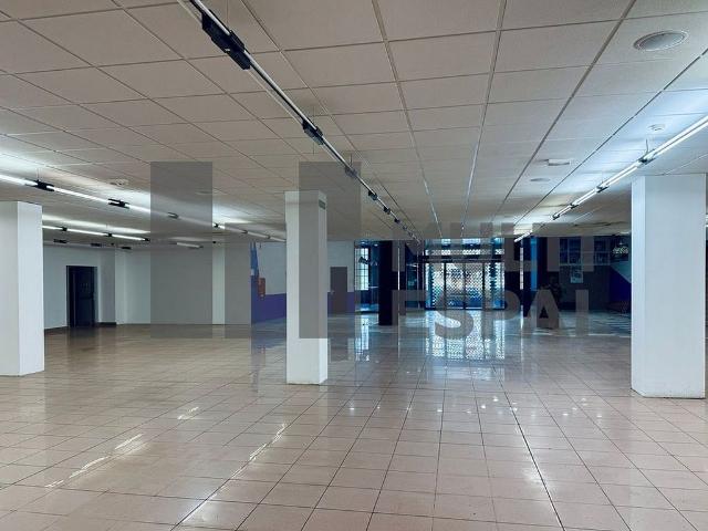 Local comercial en alquiler en Mollerussa, de 3.797 m² 2 habitaciones por 7.000