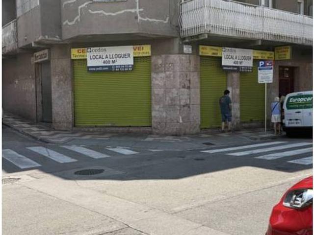 Local comercial en Alquiler en Mont Ferrant Joan Carles I