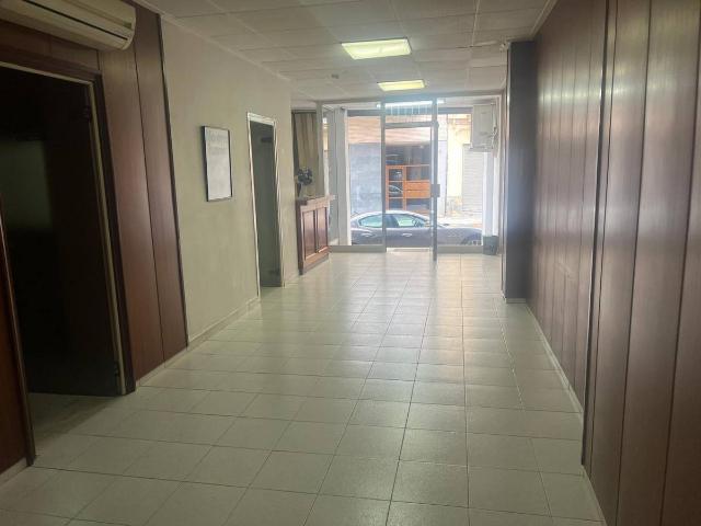 Local comercial en Alquiler en Montcada Centre La Ribera