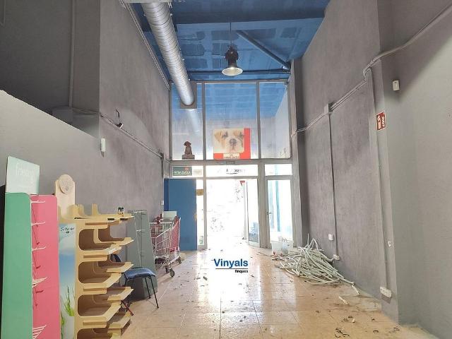 Local comercial en alquiler en Mataró, de 359 m² por 2.500