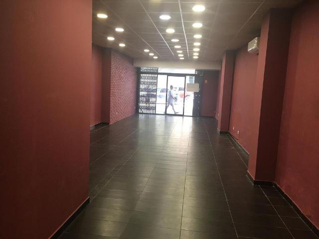 Local comercial en alquiler en Madremanya, de 111 m² 1 habitación por 1.700