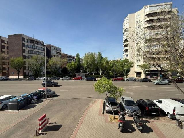 Local comercial en alquiler en Madrid, Madrid capital