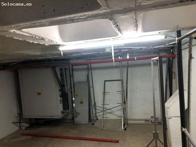 Local comercial en Alquiler en Madrid de las Caderechas, Madrid