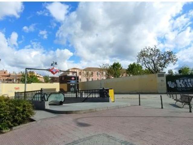 Local comercial en Alquiler en Madrid de las Caderechas, Madrid
