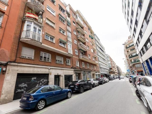 Local comercial en alquiler en Madrid, Trafalgar