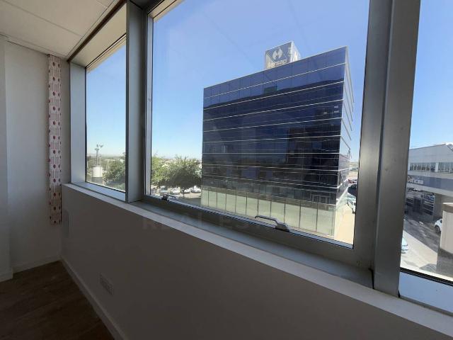 Local comercial en Alquiler en Magraners