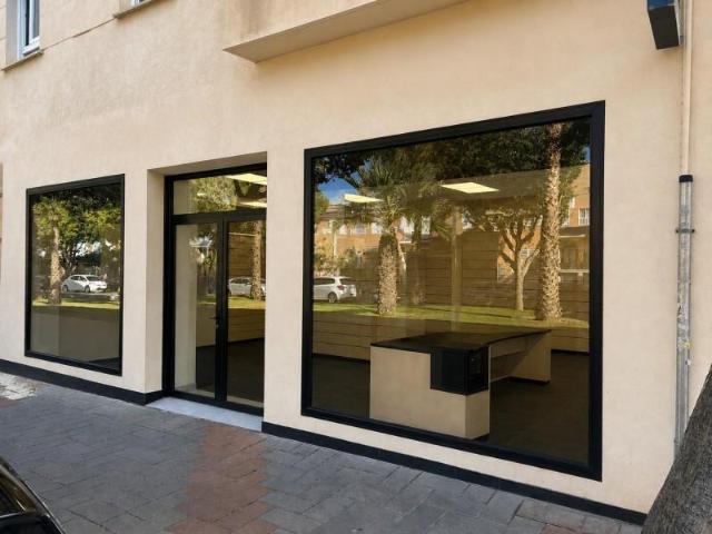 Local comercial en alquiler en Málaga, El Cónsul El Romeral