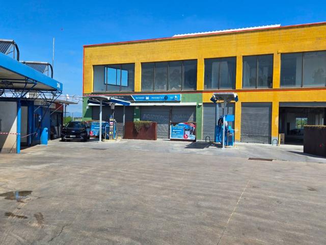 Local comercial en Alquiler en Mas Florit Ca la Guidó