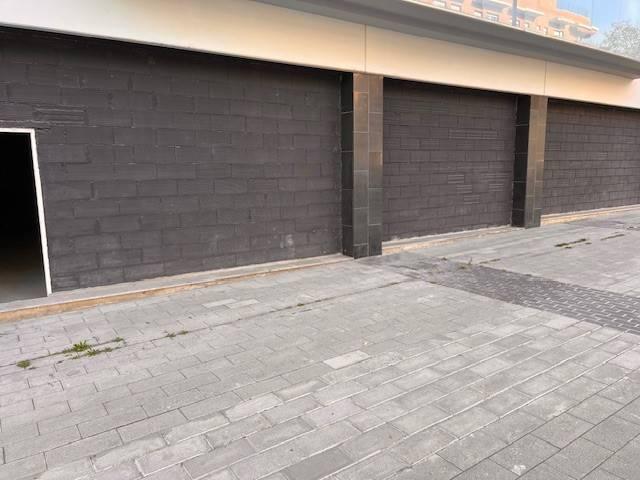Local comercial en Alquiler en Mas Rampinyo Montcada Nova Carrerada