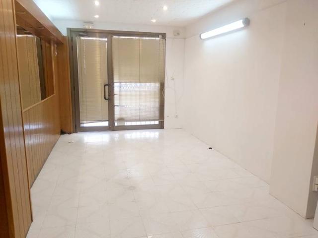 Local comercial en Alquiler en Mestral