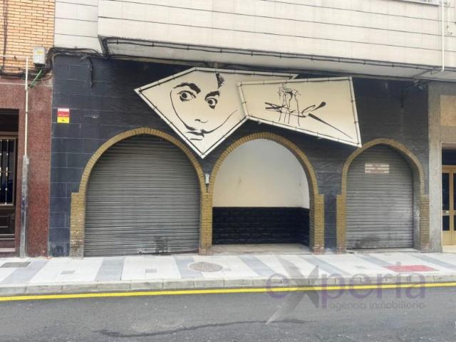 Local comercial en alquiler en Mieres, Mieres