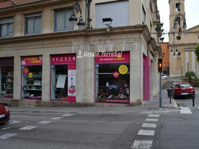 Local comercial en Alquiler en Nou Eixample Sud