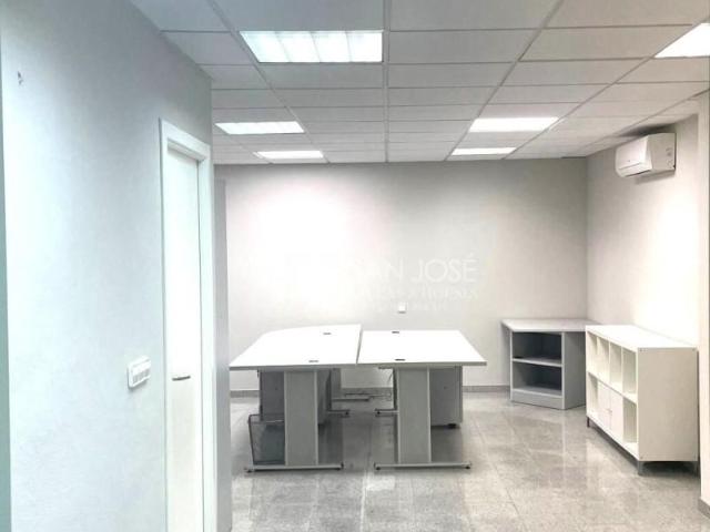 Local comercial en alquiler en Novelda, GLORIETA